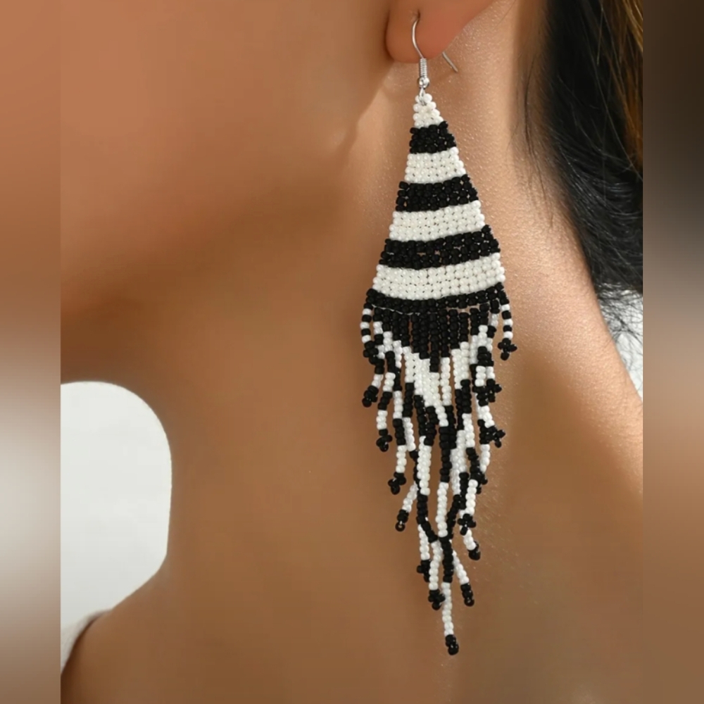 Native American STYLE Black White (Zebra) Bohemian Bead Earrings 5" Long NWT